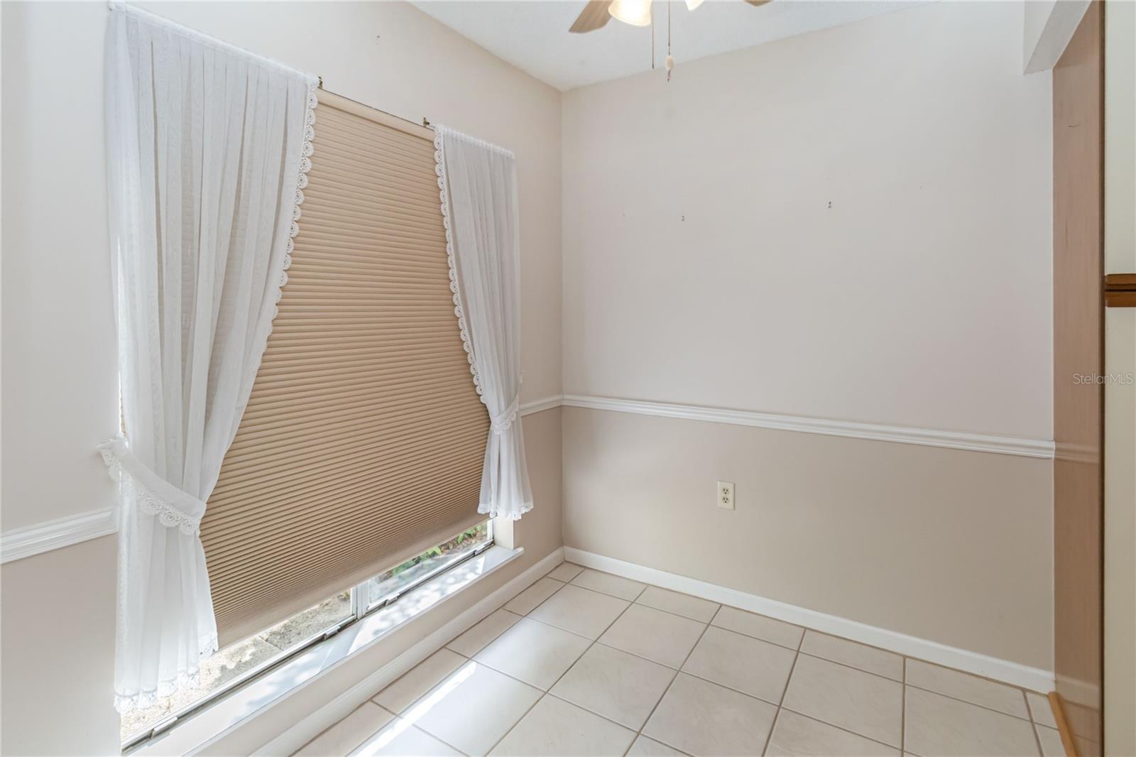 Image 11 of 25 For 262 Sabal Palm Place