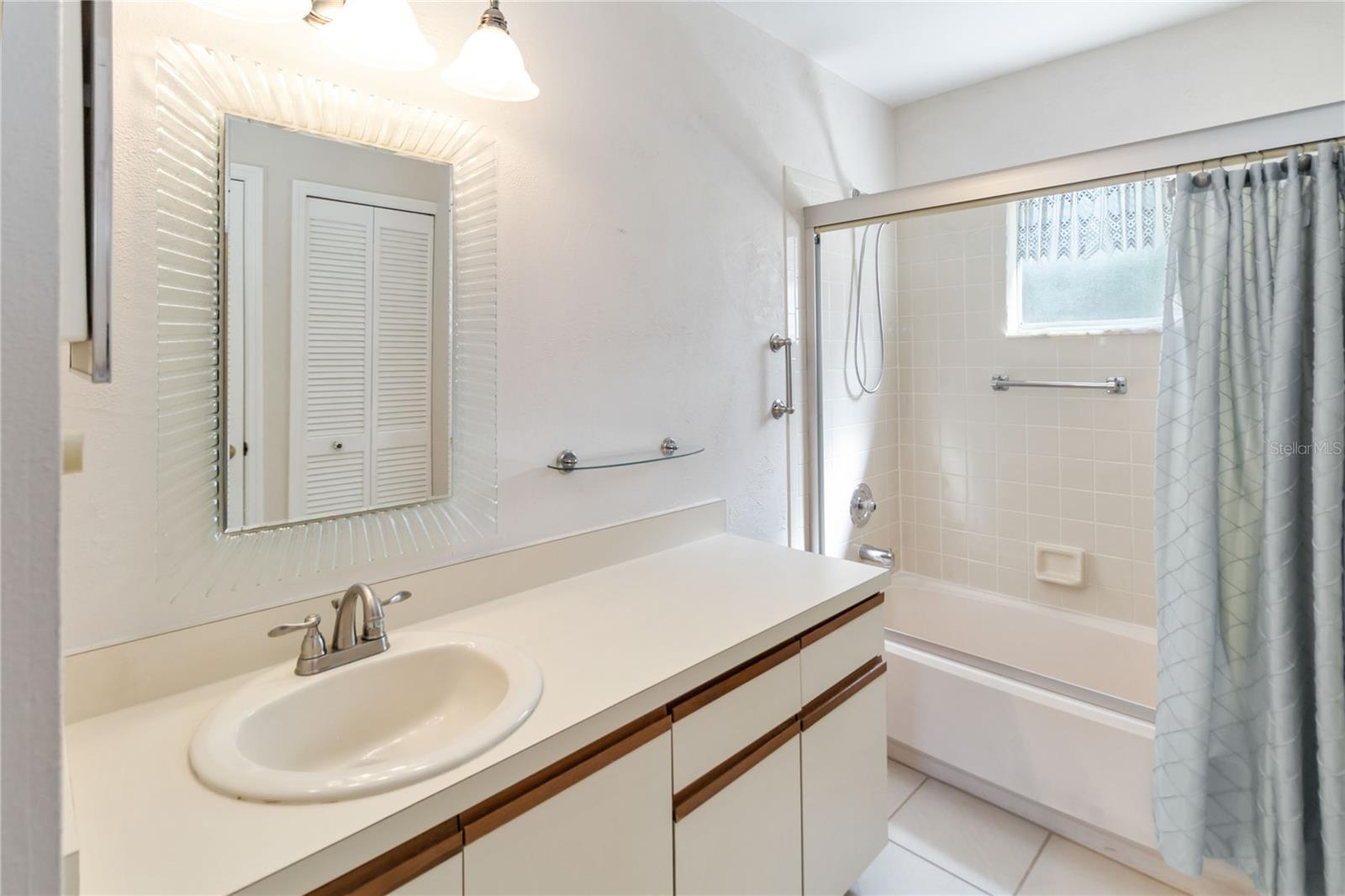 Image 15 of 25 For 262 Sabal Palm Place
