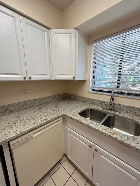 Image 5 of 25 For 177 Springwood Circle C