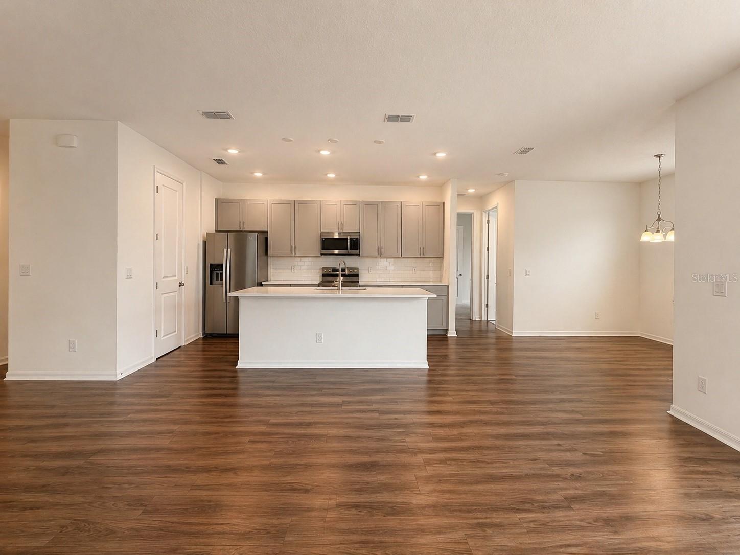 Image 14 of 29 For 2272 Derwent Drive