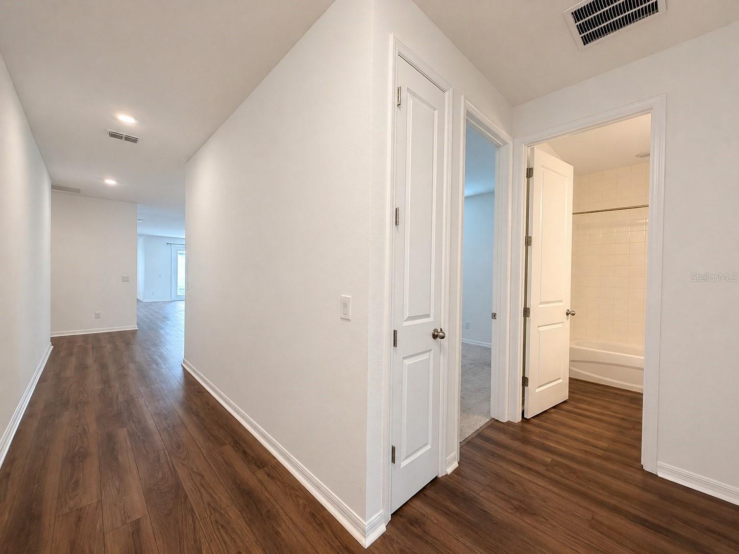 Image 4 of 29 For 2272 Derwent Drive