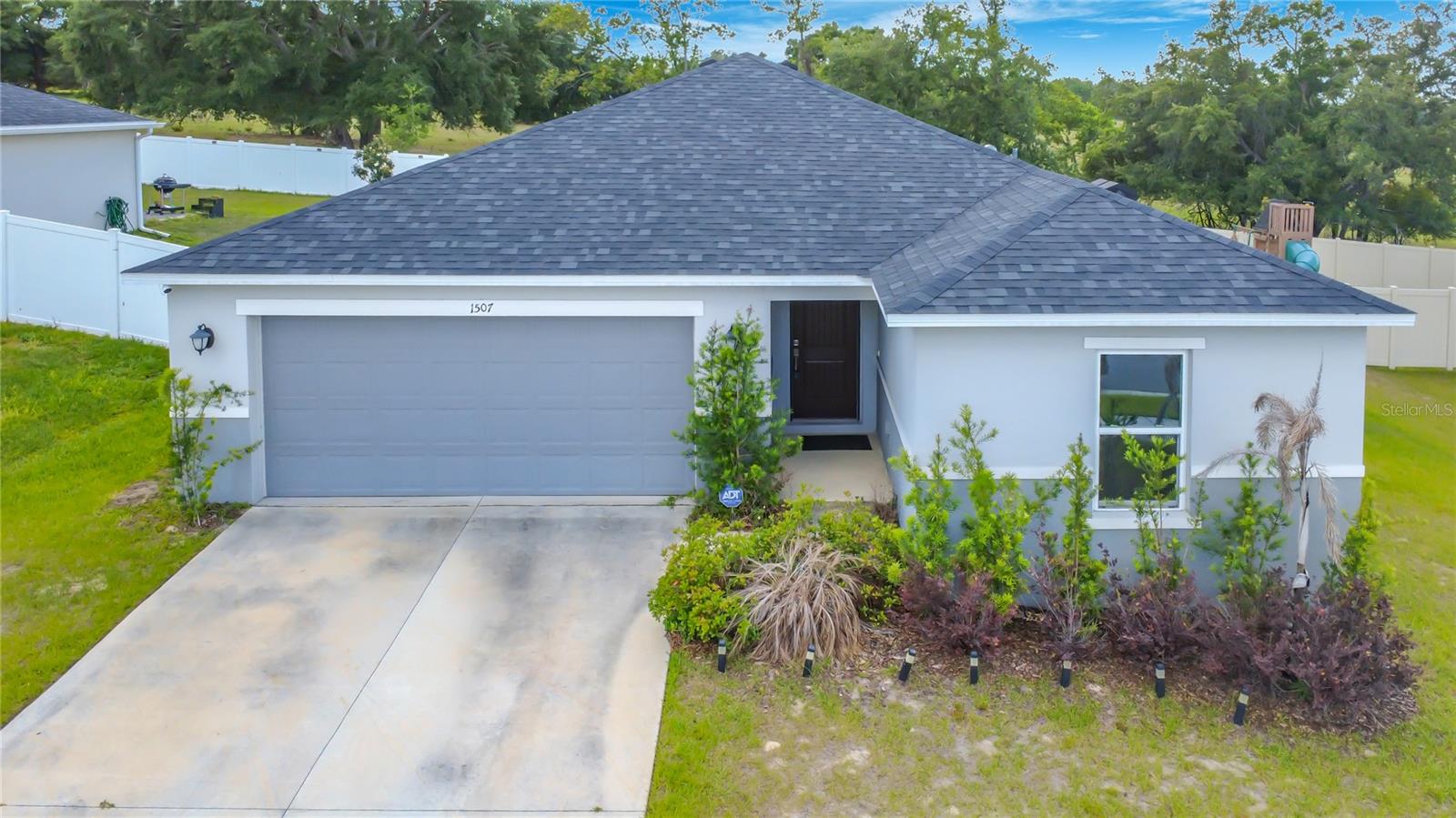Image 2 of 56 For 1507 Geranium Drive