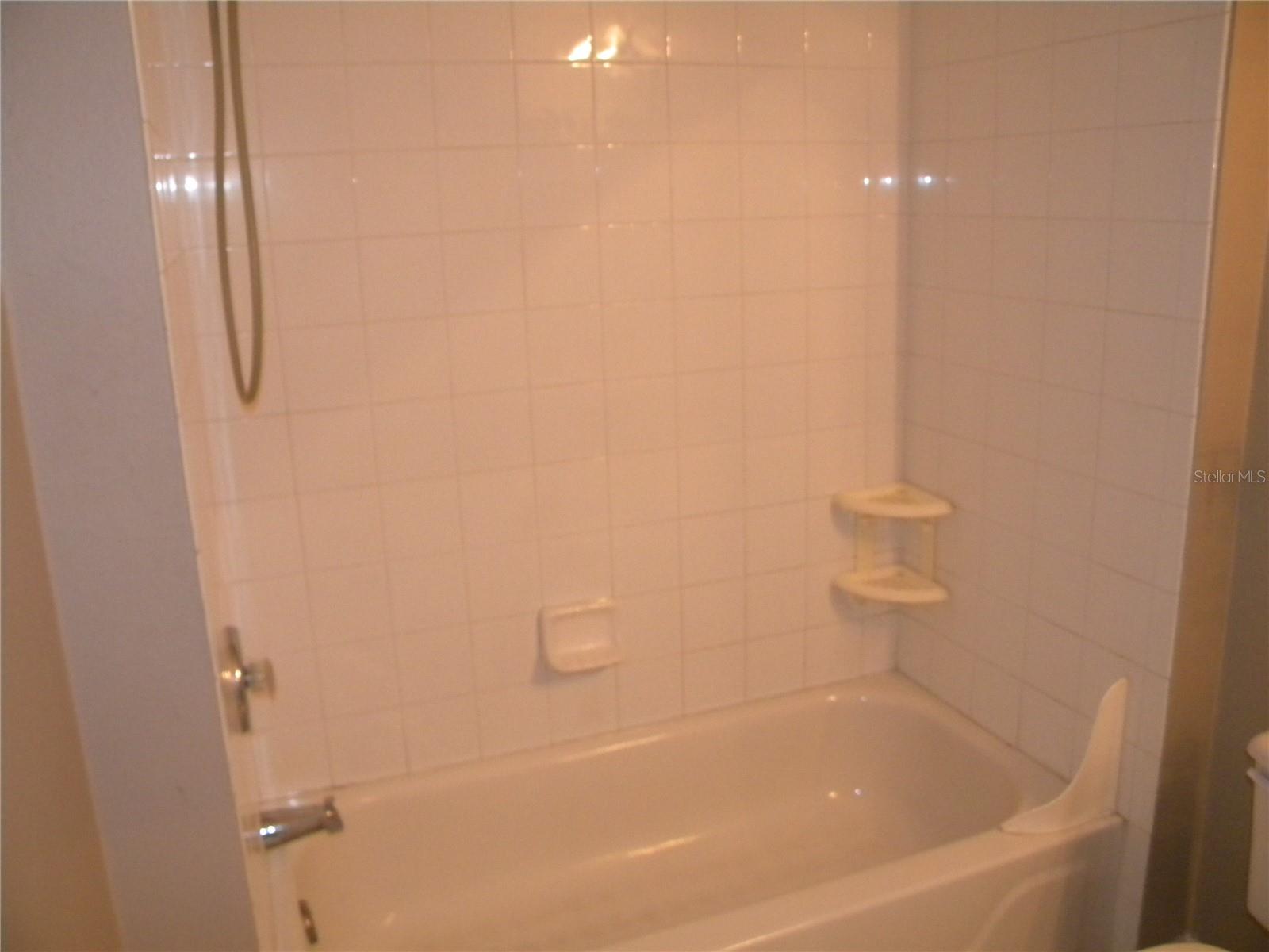 Image 17 of 22 For 7109 Yacht Basin Avenue 436