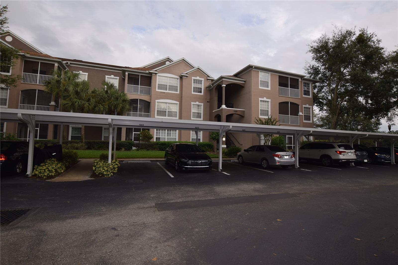 Image 2 of 22 For 7109 Yacht Basin Avenue 436
