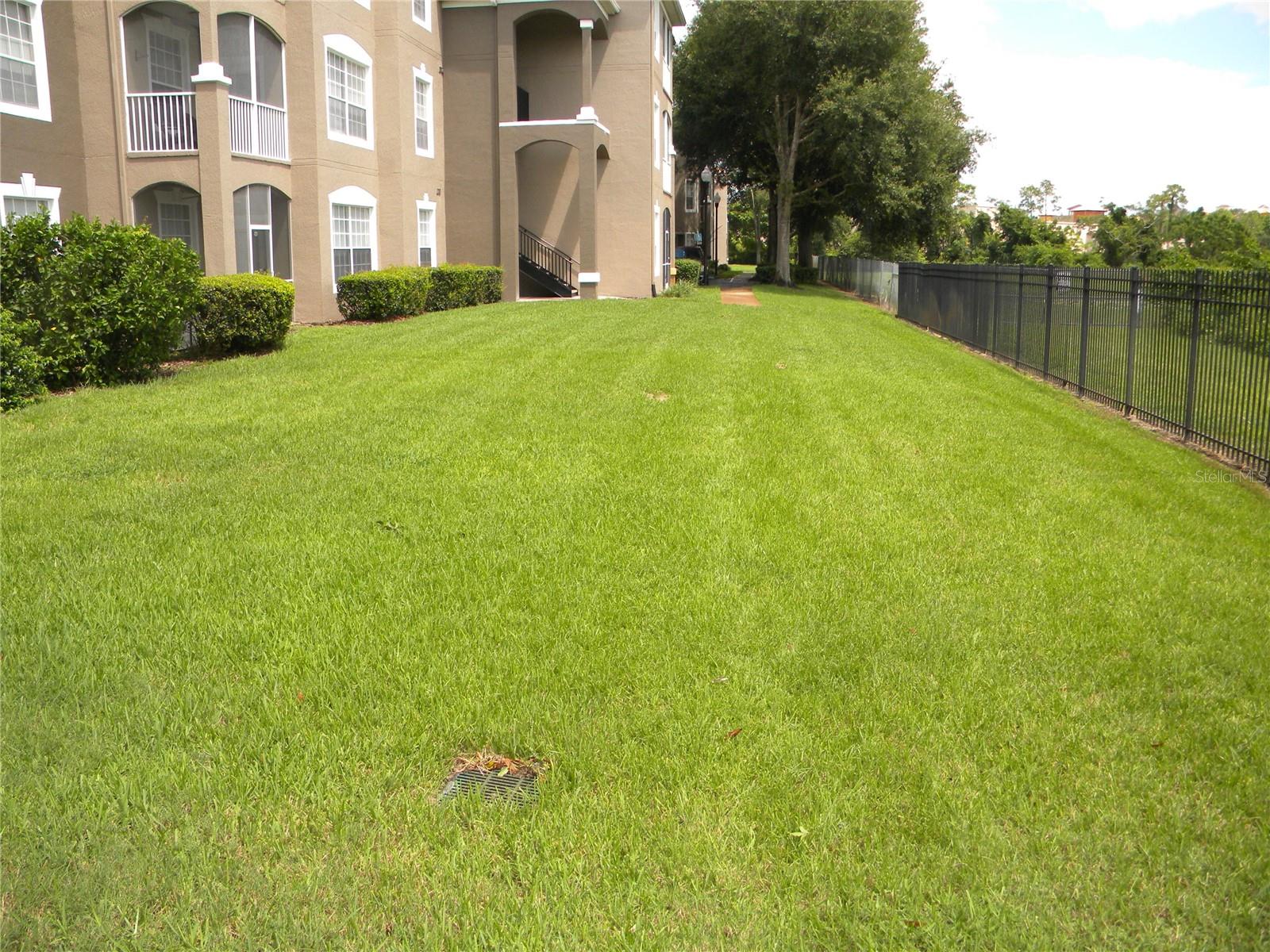 Image 7 of 22 For 7109 Yacht Basin Avenue 436