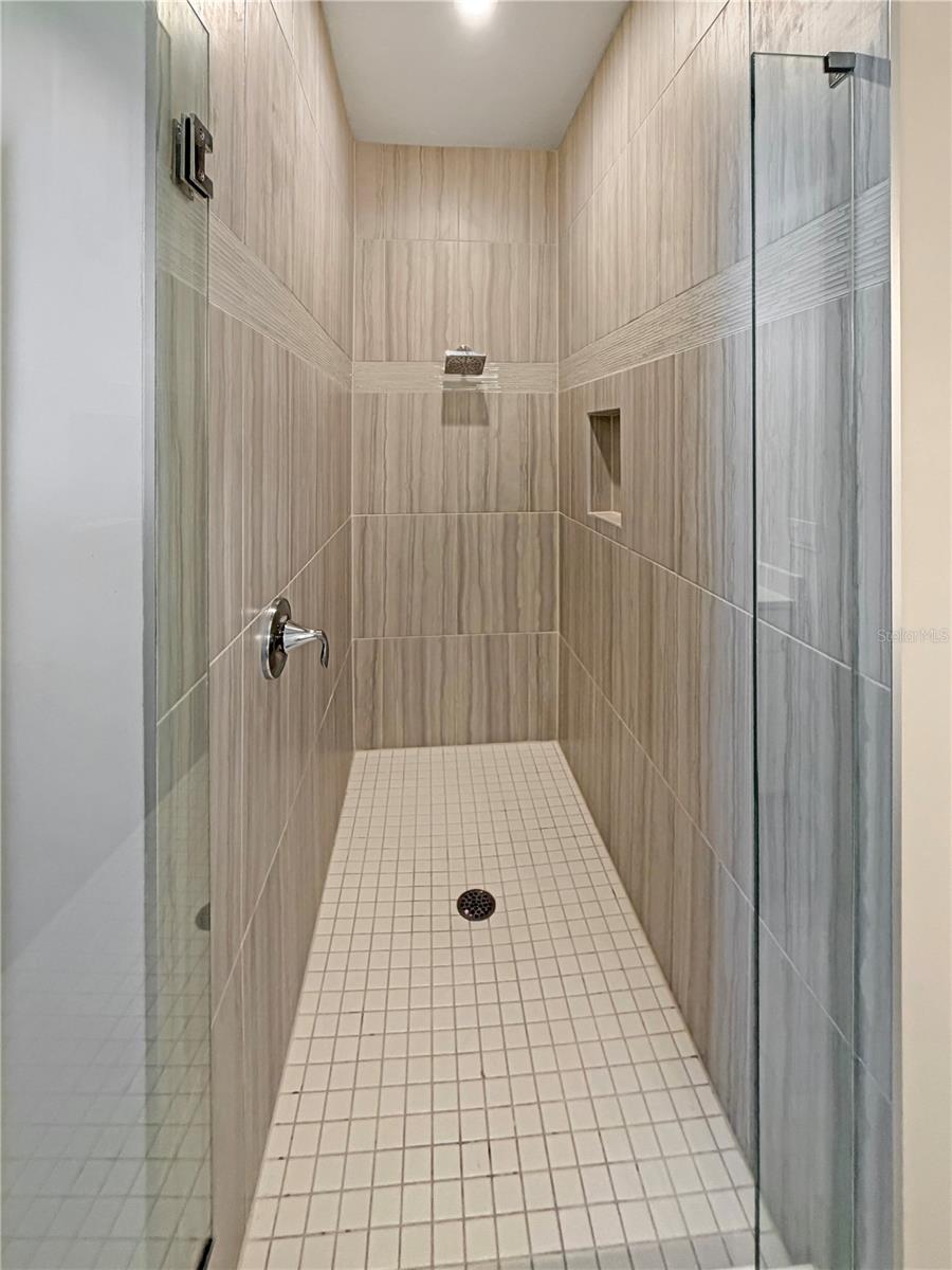 Image 12 of 30 For 461 Geranium Park Way