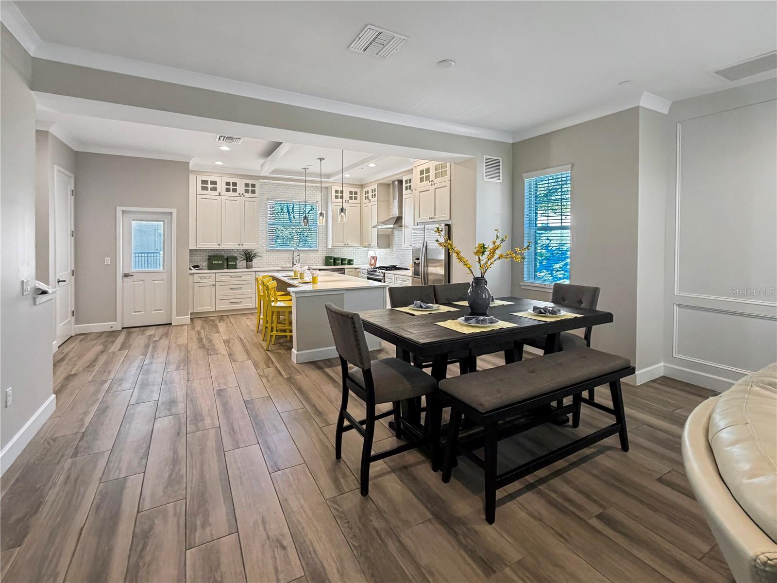 Image 2 of 30 For 461 Geranium Park Way
