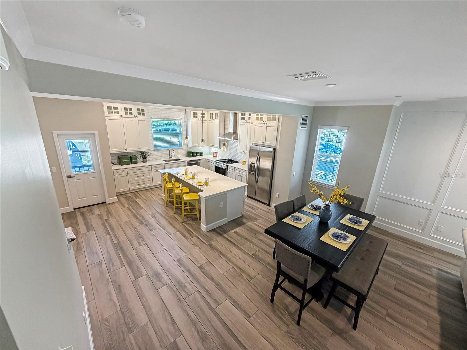 Image 3 of 30 For 461 Geranium Park Way