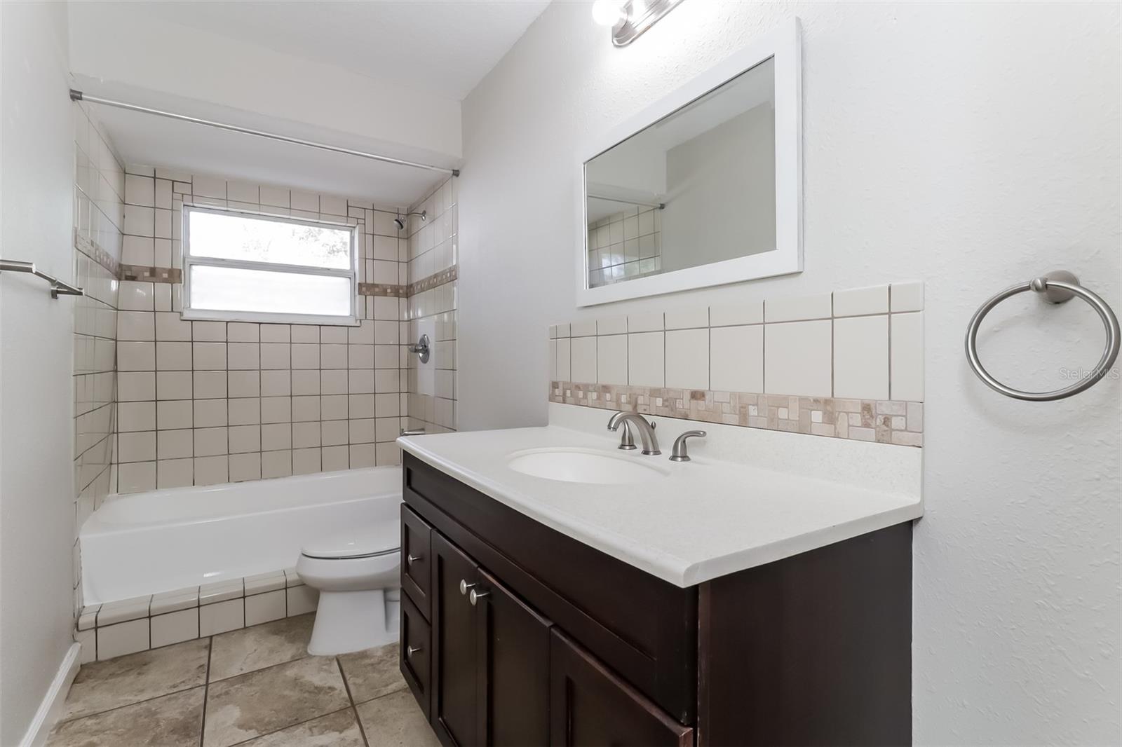 Image 18 of 21 For 12907 Cedar Ridge Drive