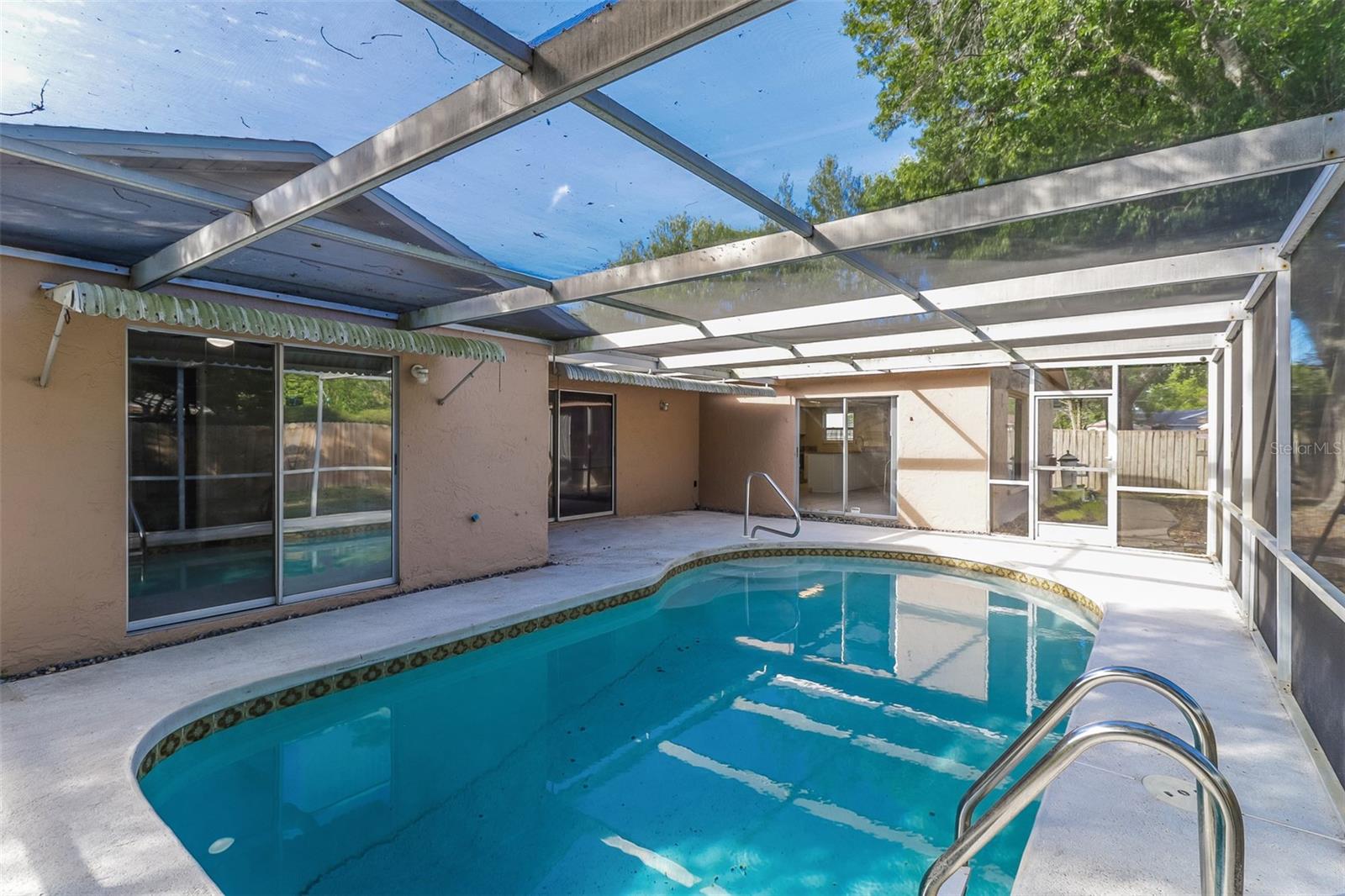 Image 19 of 21 For 12907 Cedar Ridge Drive