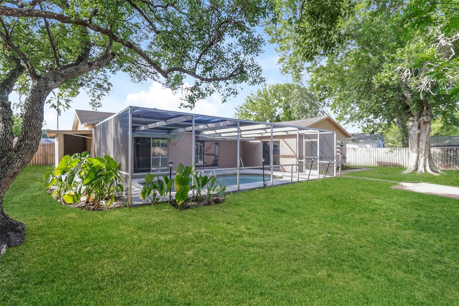 Image 20 of 21 For 12907 Cedar Ridge Drive