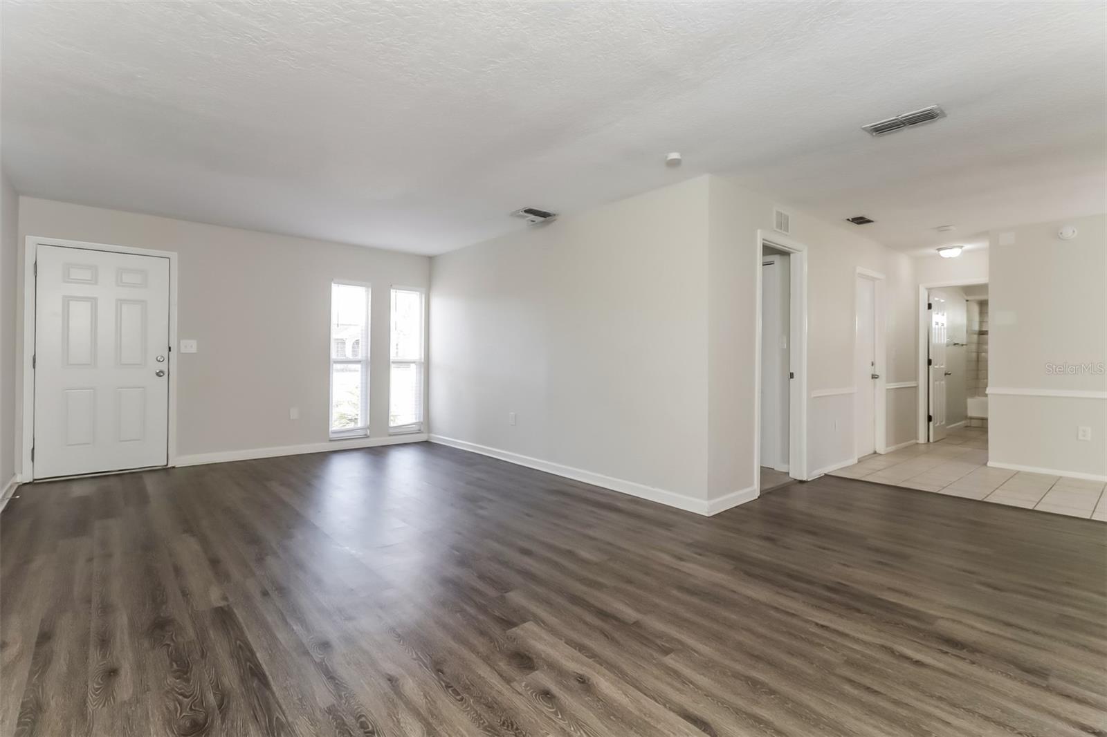Image 3 of 21 For 12907 Cedar Ridge Drive