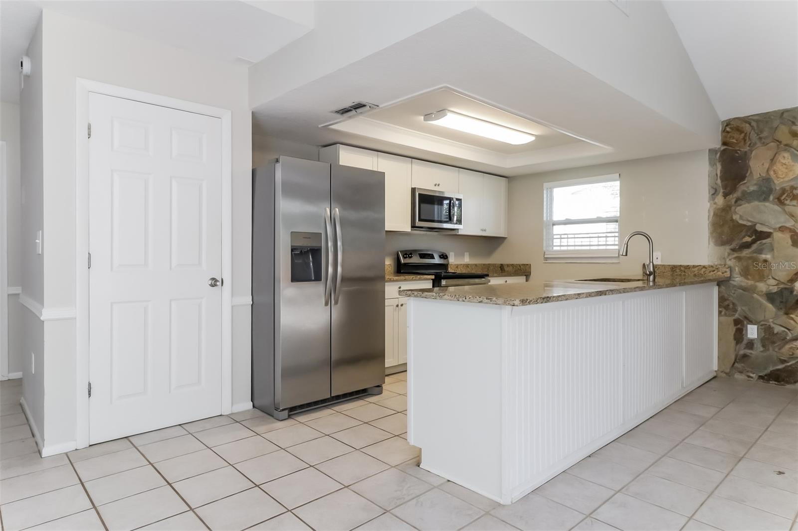 Image 6 of 21 For 12907 Cedar Ridge Drive