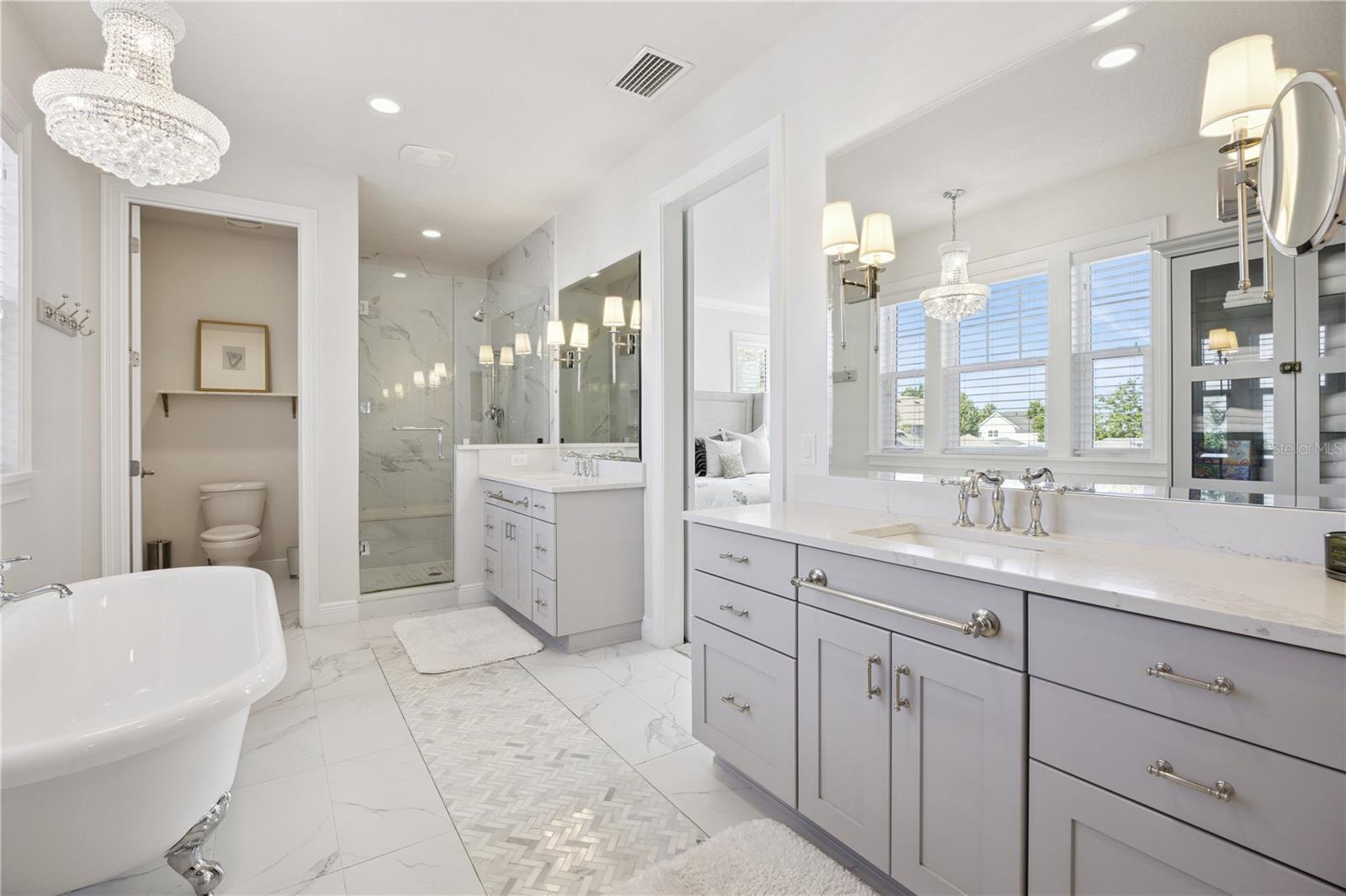Image 33 of 51 For 811 Civitas Way