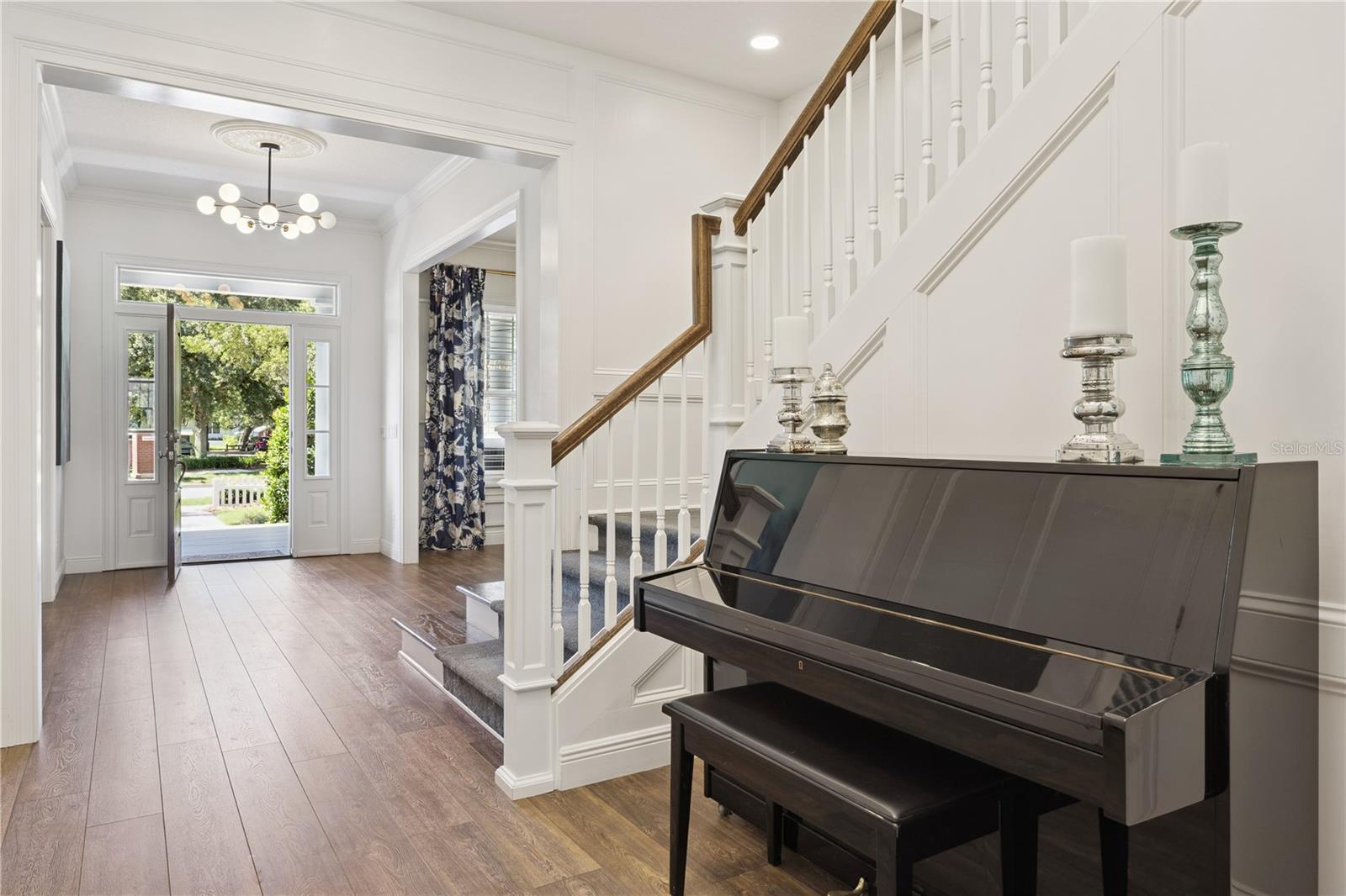Image 4 of 51 For 811 Civitas Way