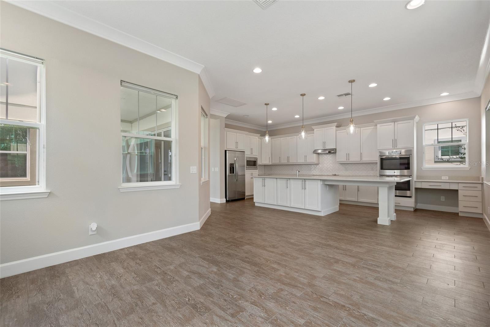 Image 33 of 72 For 9064 Merrifield Sreet