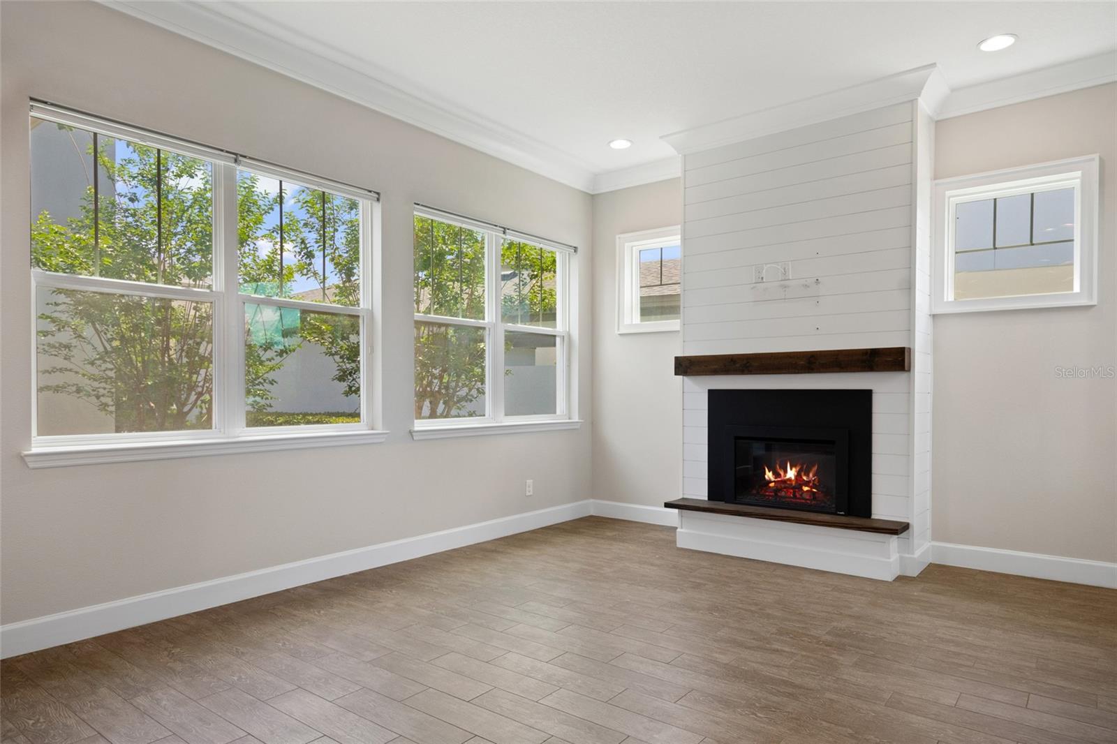 Image 38 of 72 For 9064 Merrifield Sreet