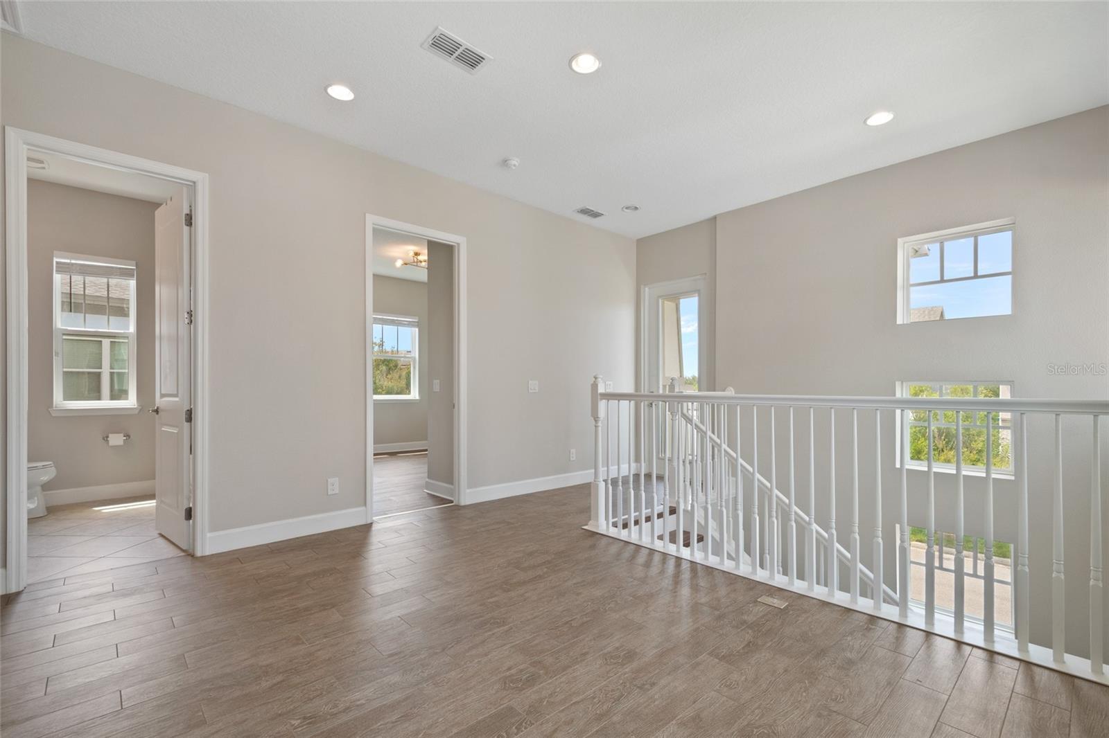 Image 53 of 72 For 9064 Merrifield Sreet