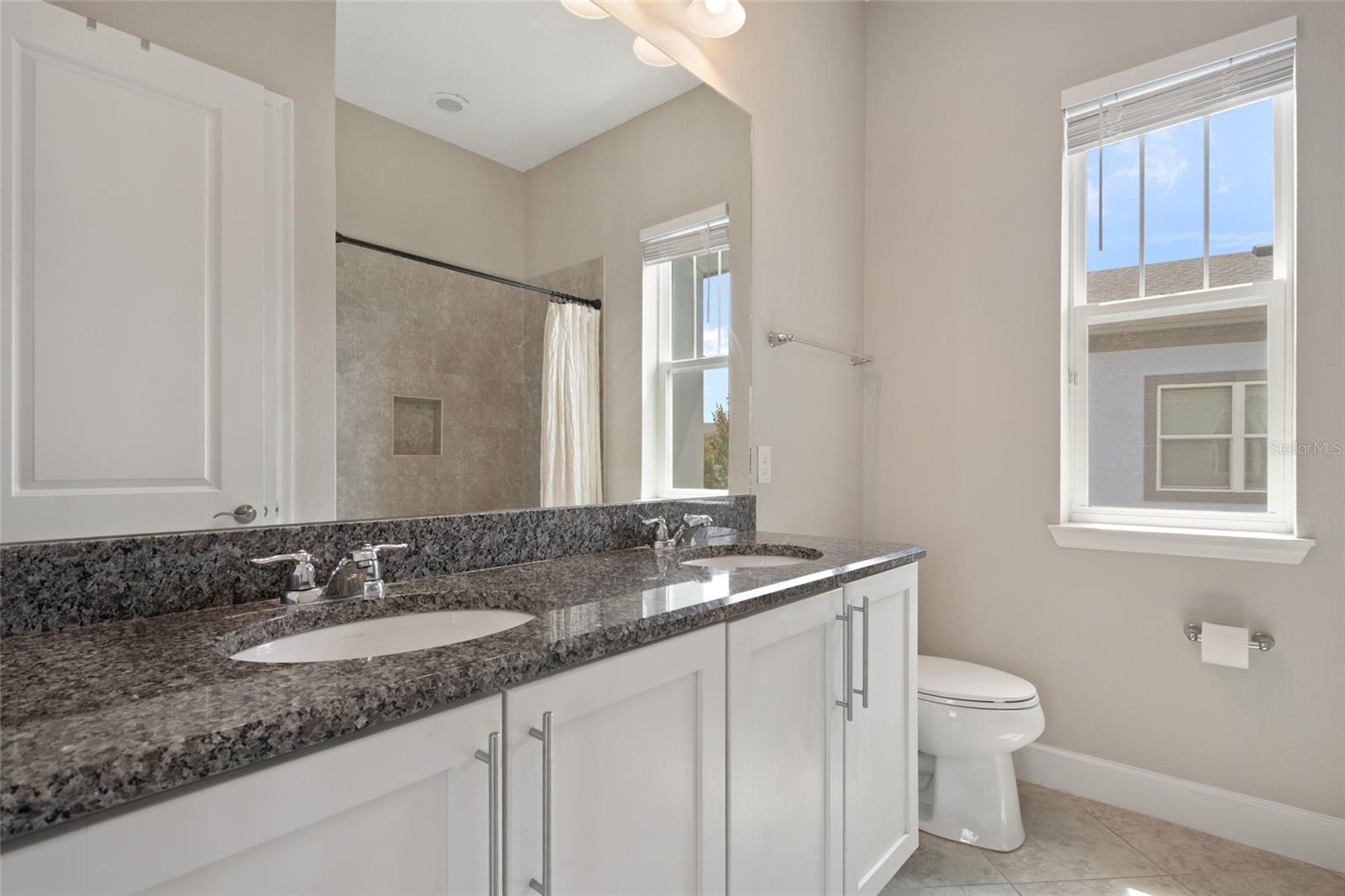 Image 60 of 72 For 9064 Merrifield Sreet