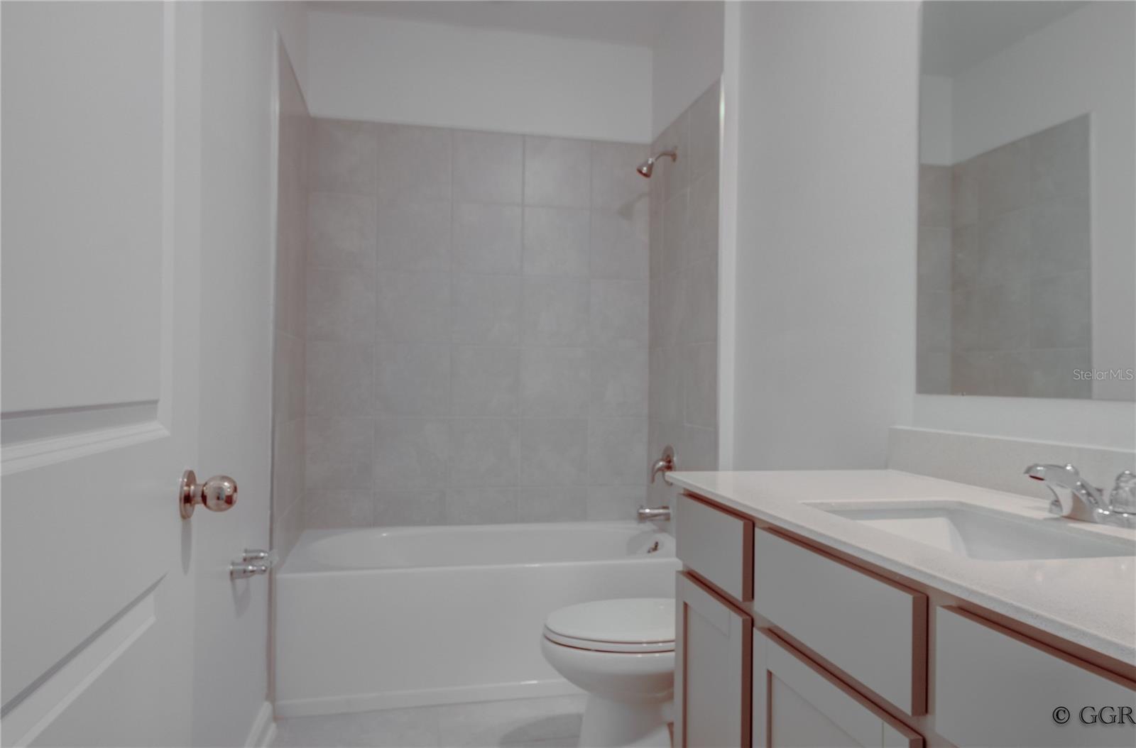 Image 14 of 44 For 4823 Edensbridge Lane