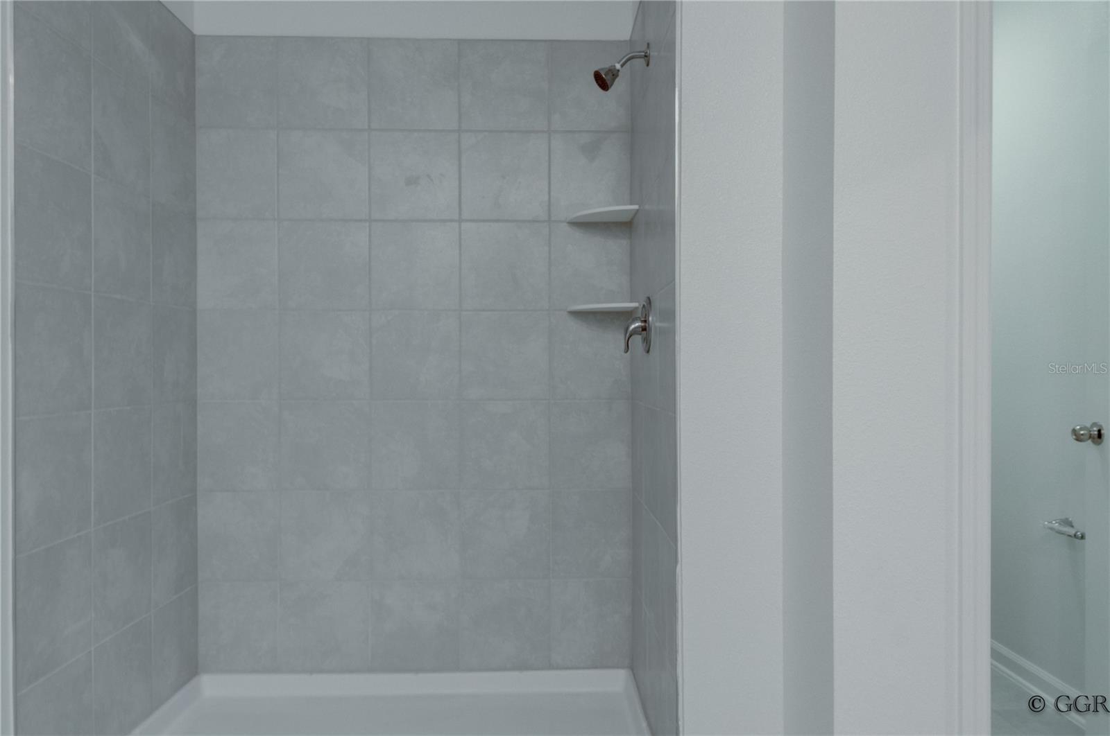 Image 34 of 44 For 4823 Edensbridge Lane