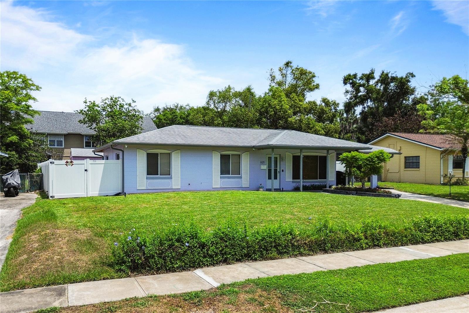 Listing photo id 0 for 621 Ellsworth Street