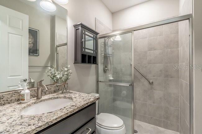 Image 17 of 94 For 42982 Parkside Court