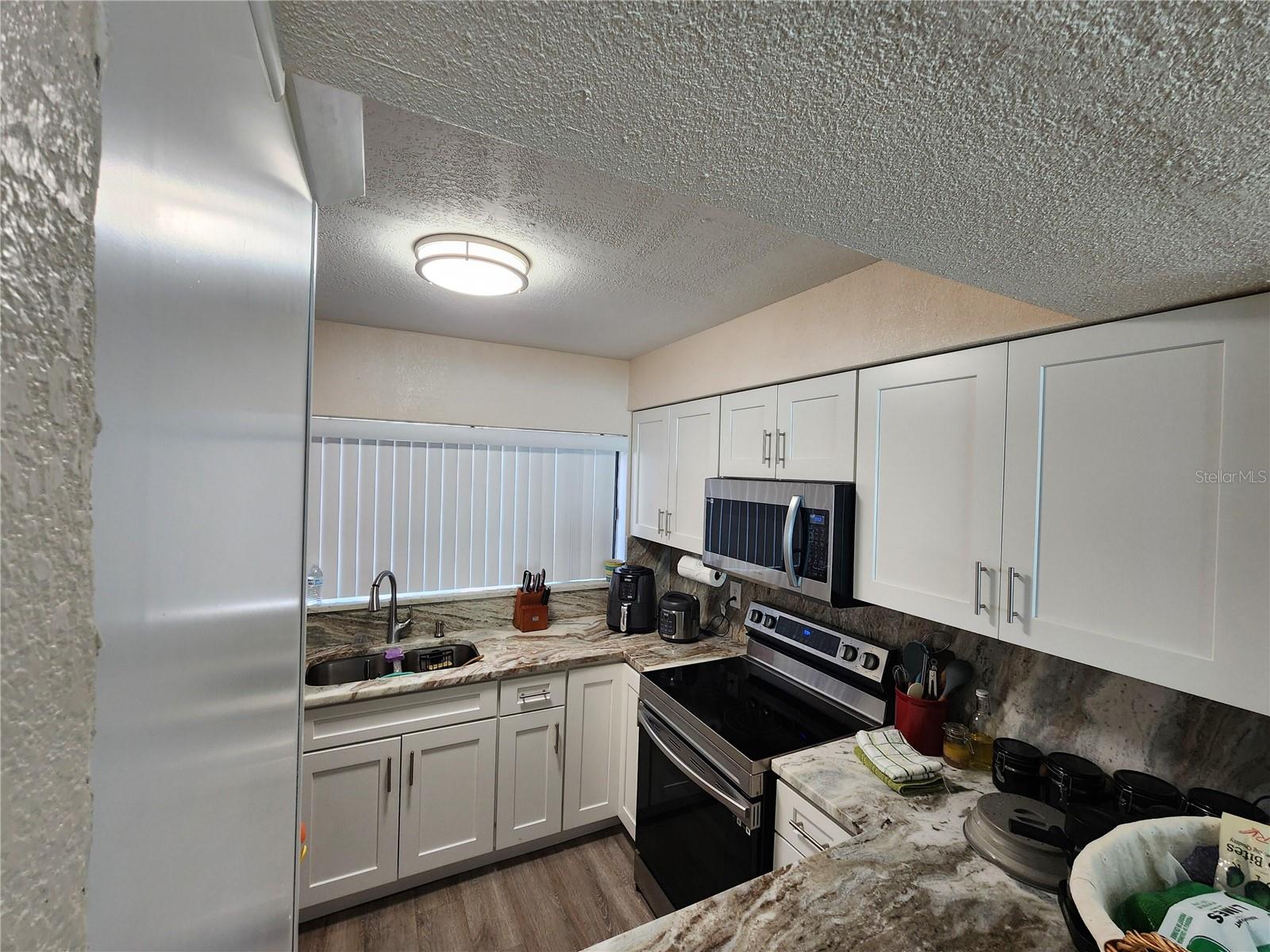 Image 12 of 31 For 3402 Ellenwood Lane