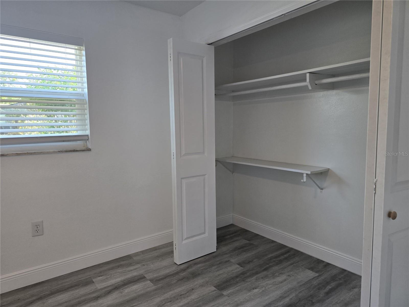 Image 29 of 39 For 1816 Rendale Drive