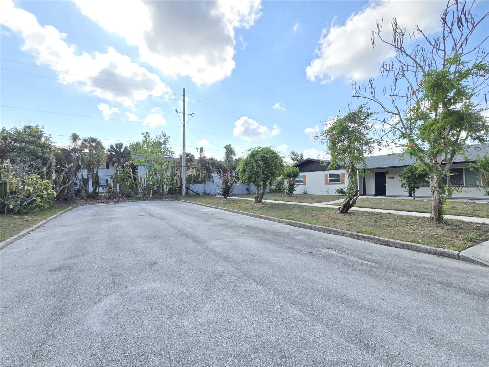 Image 39 of 39 For 1816 Rendale Drive