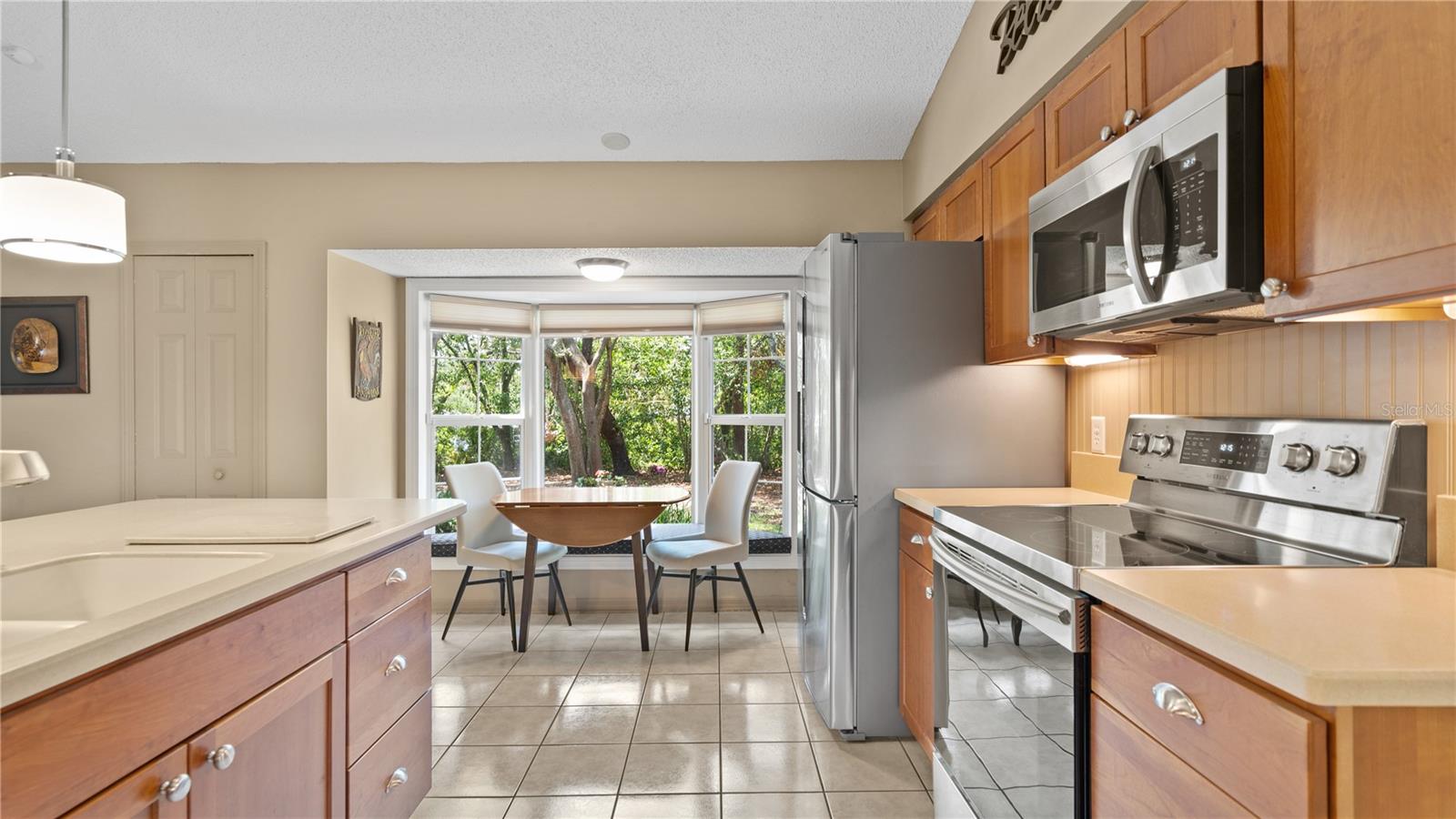 Image 19 of 63 For 9072 Woodbreeze Boulevard