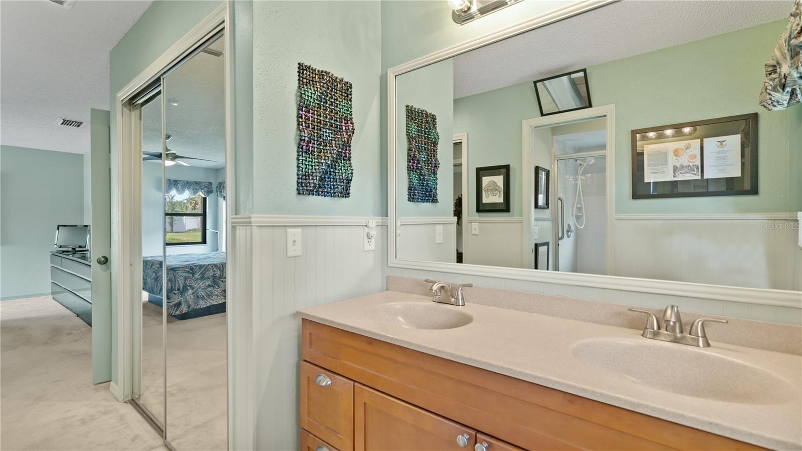 Image 33 of 63 For 9072 Woodbreeze Boulevard