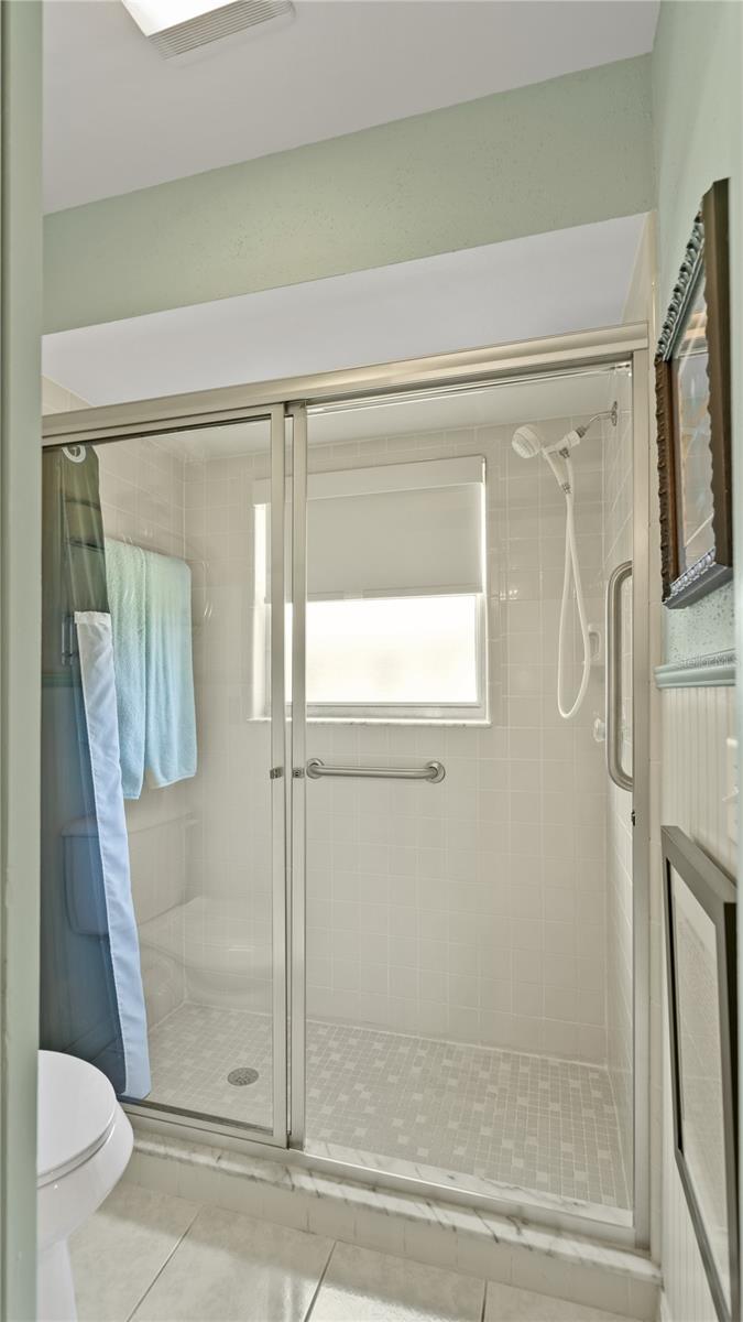 Image 36 of 63 For 9072 Woodbreeze Boulevard