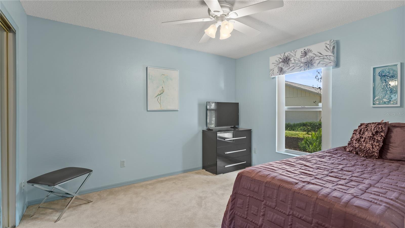 Image 43 of 63 For 9072 Woodbreeze Boulevard