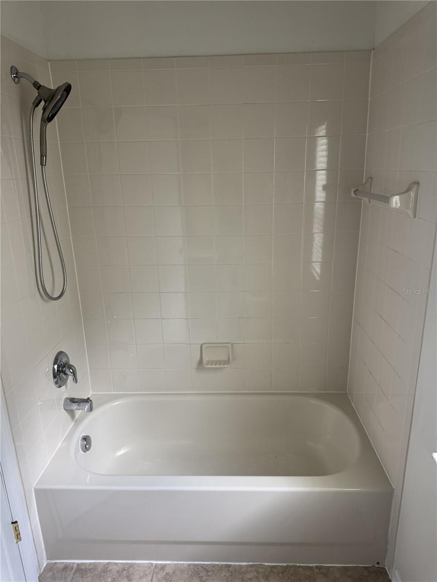 Image 10 of 35 For 788 Featherstone Lane