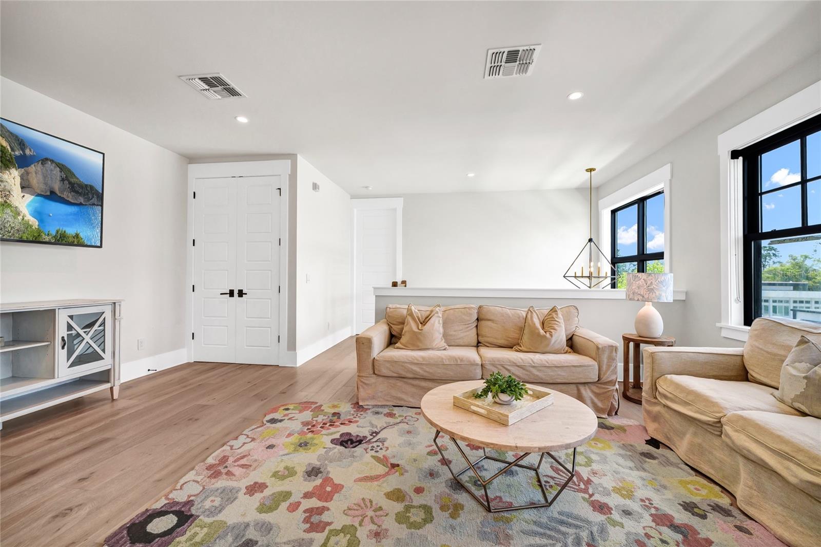 Image 42 of 70 For 5061 Sawyer Cove Way