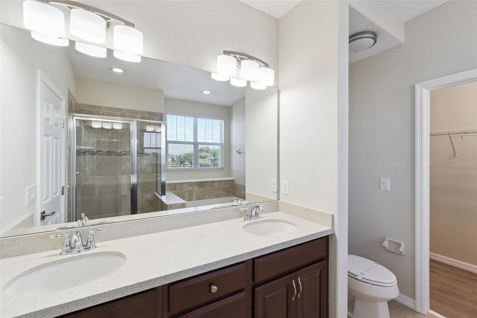 Image 10 of 21 For 2611 Palisade Boulevard