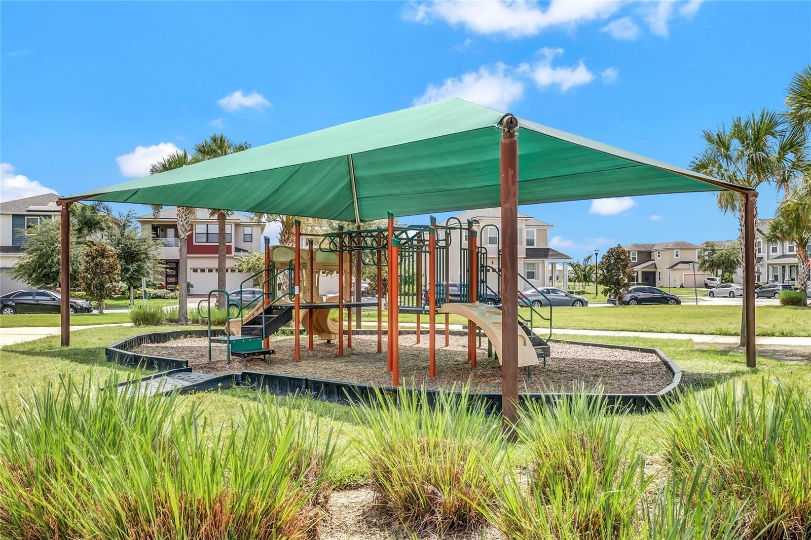 Image 20 of 21 For 2611 Palisade Boulevard