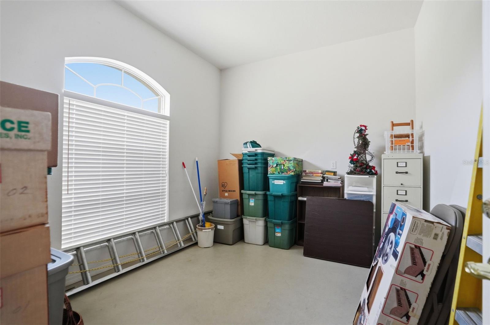 Image 24 of 34 For 7221 Aloe Drive