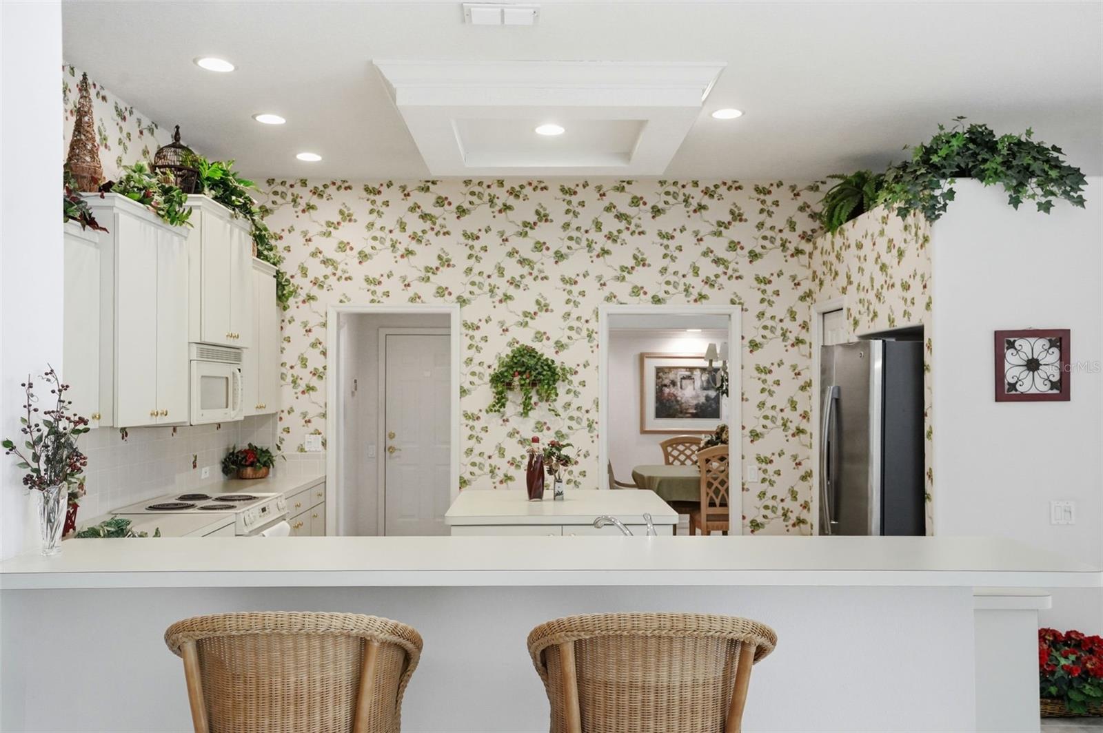 Image 8 of 34 For 7221 Aloe Drive