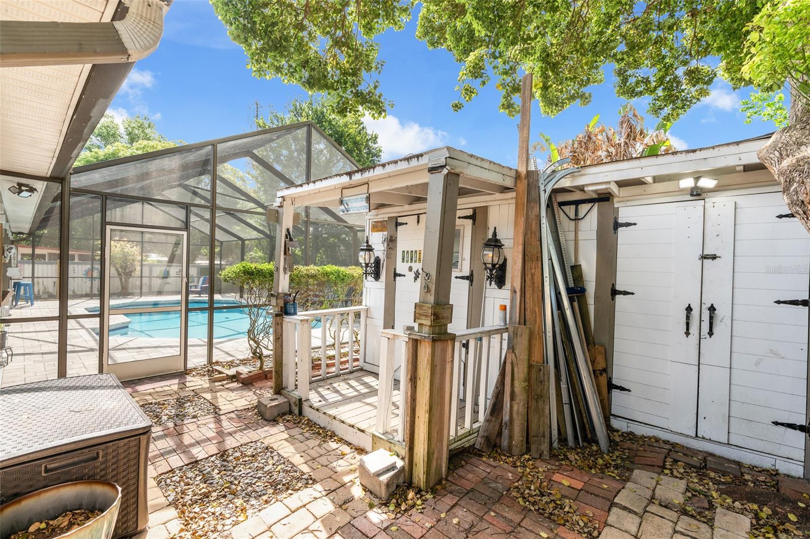 Listing photo id 50 for 314 Hormigas Street