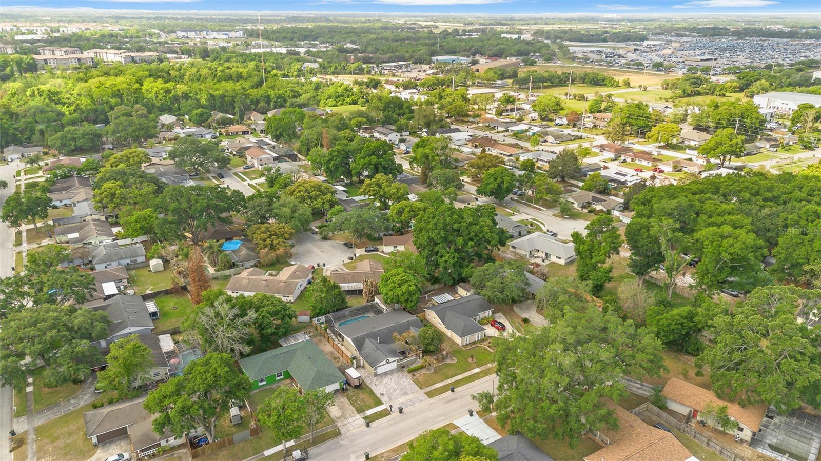 Listing photo id 6 for 314 Hormigas Street