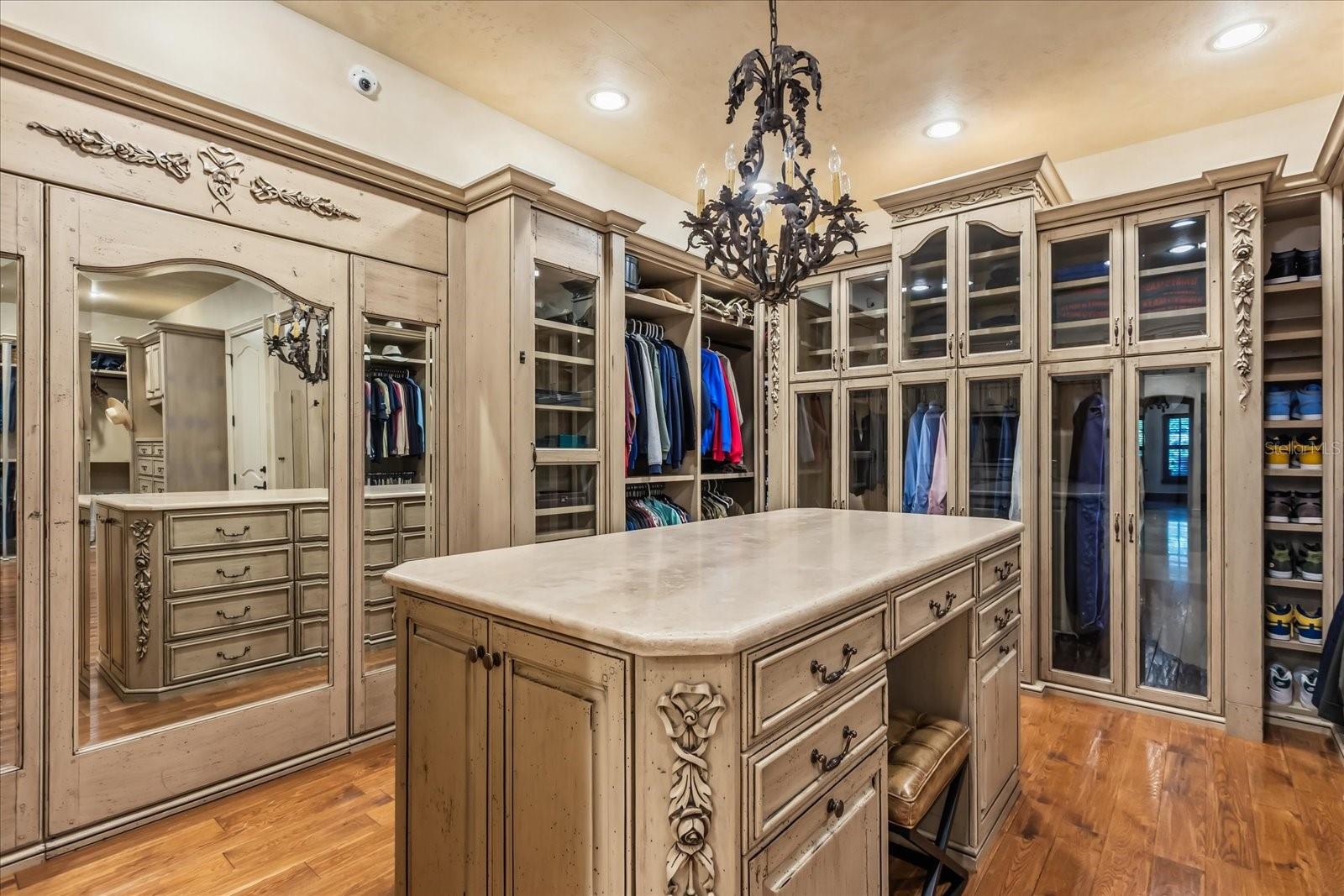 Listing photo id 19 for 2878 Markham Woods Road