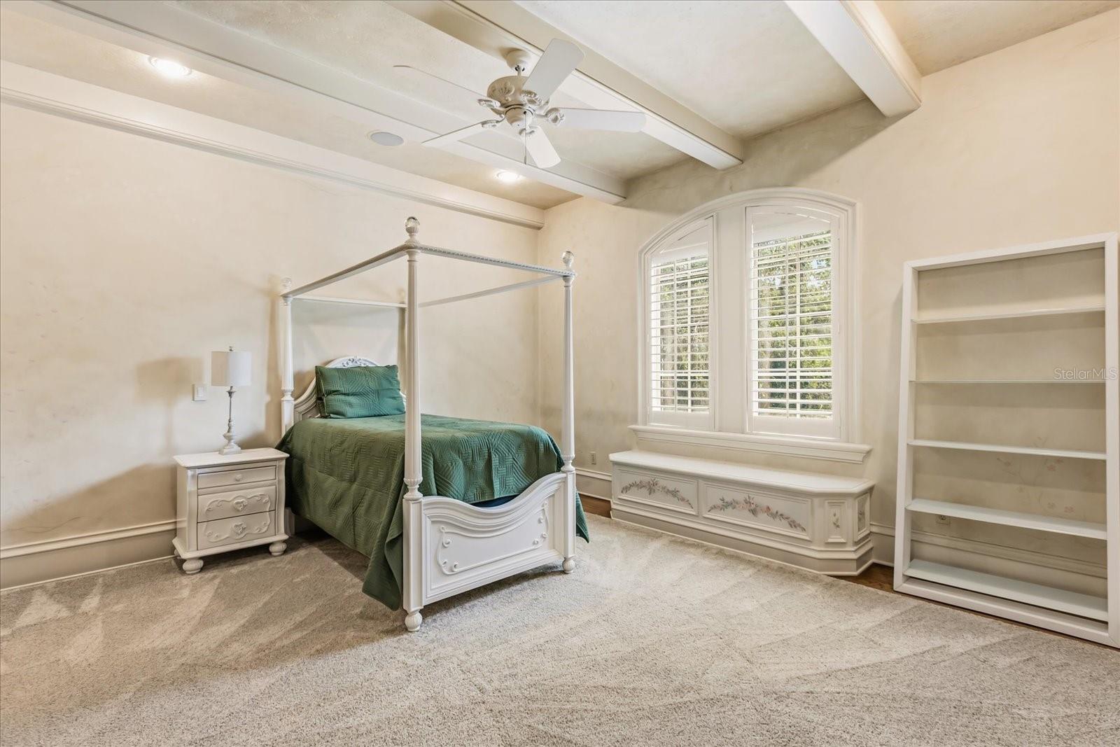 Listing photo id 33 for 2878 Markham Woods Road