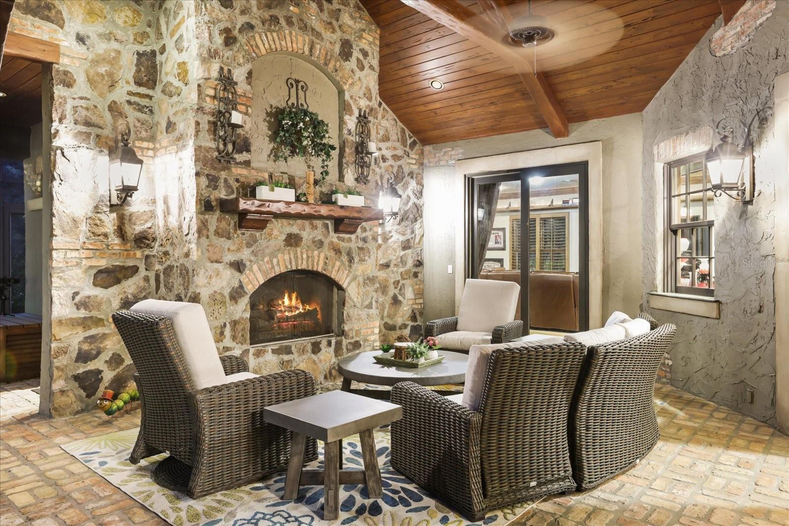 Listing photo id 39 for 2878 Markham Woods Road