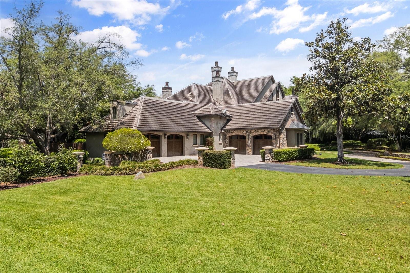 Listing photo id 56 for 2878 Markham Woods Road
