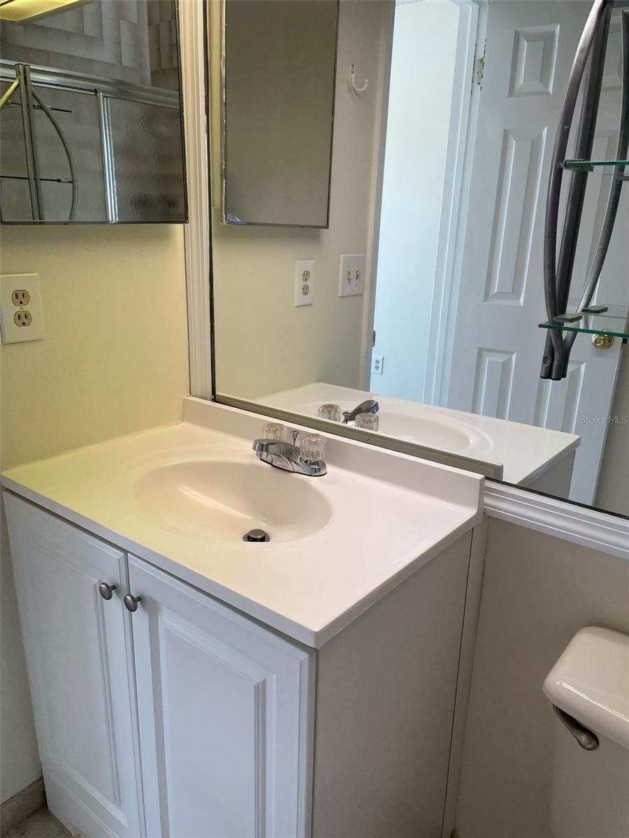 Image 15 of 18 For 7327 Forest Hill Court 223