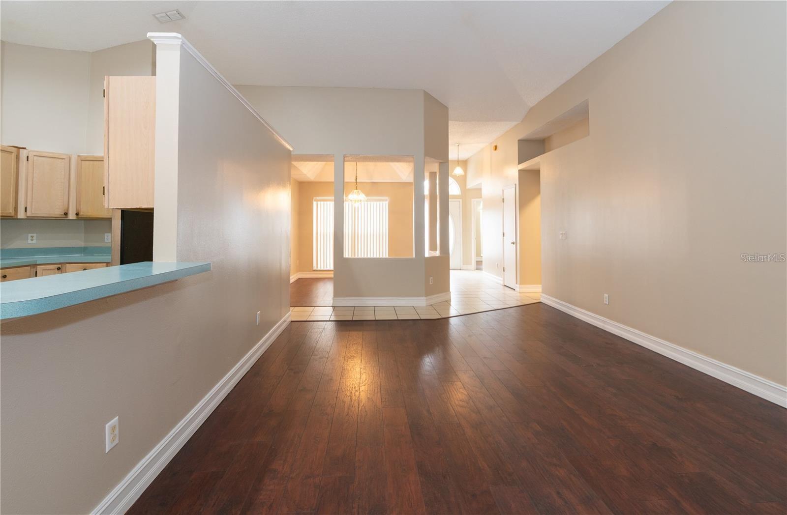 Image 13 of 38 For 12860 Waterhaven Circle