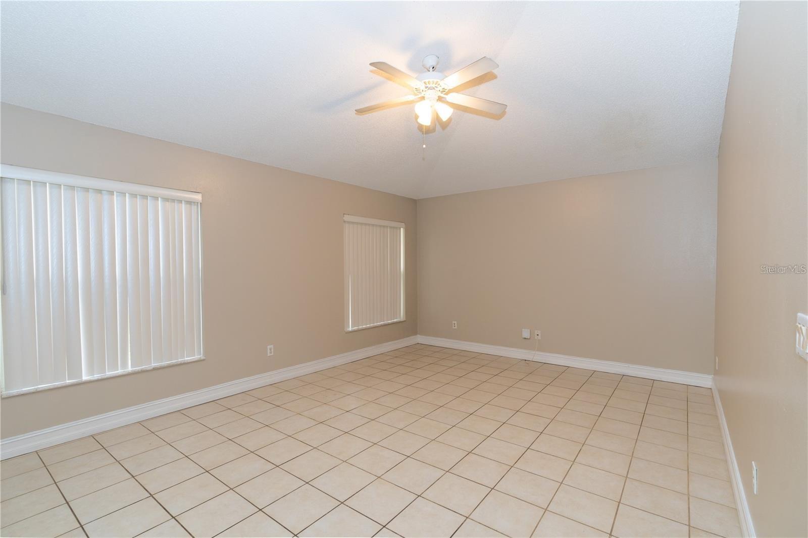 Image 17 of 38 For 12860 Waterhaven Circle