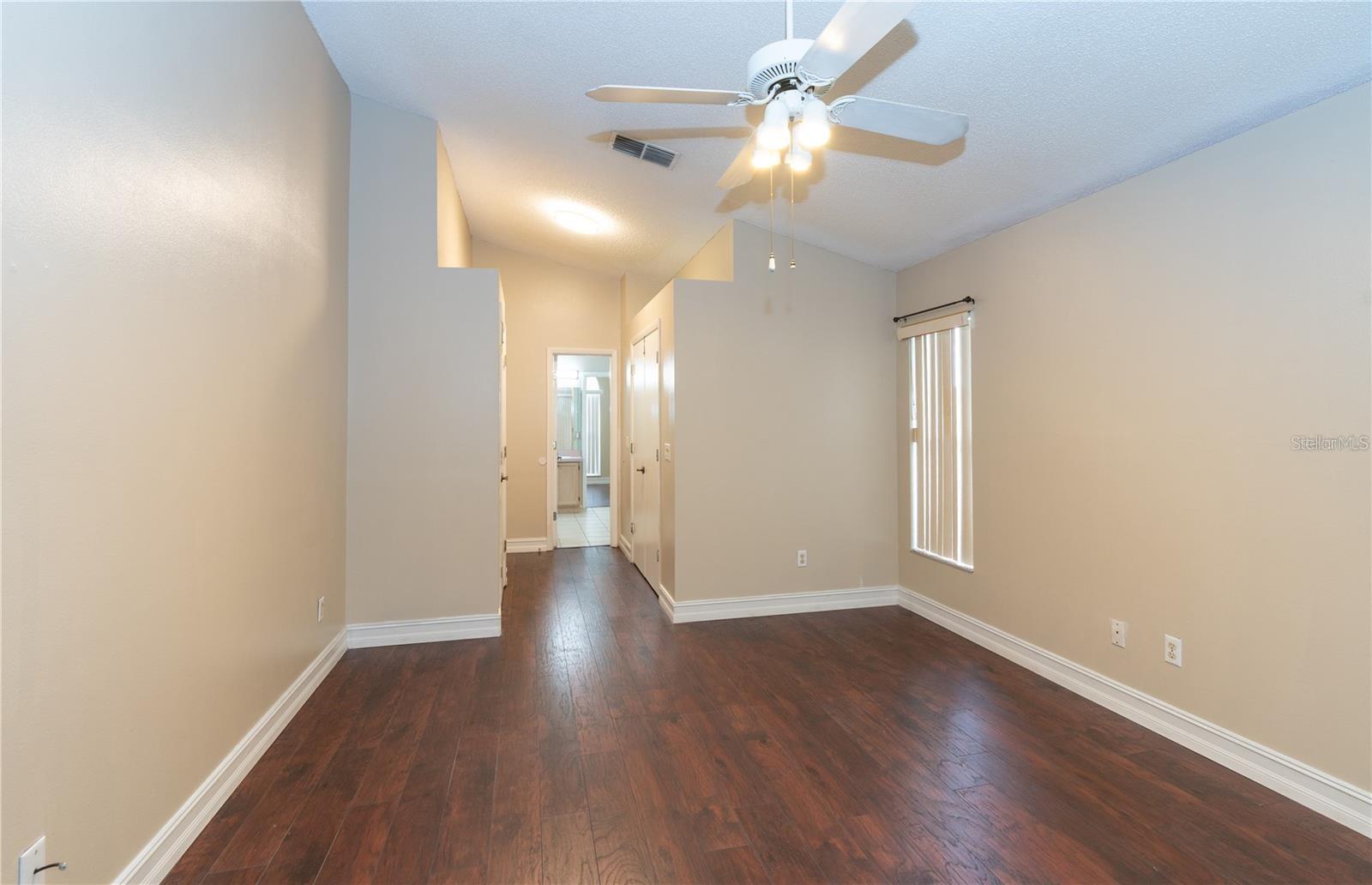 Image 24 of 38 For 12860 Waterhaven Circle